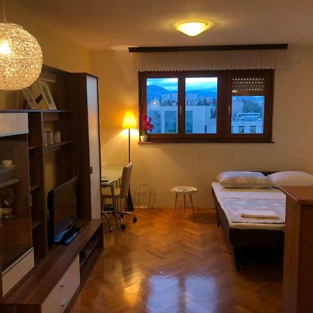 Garsonjera Katarina Apartment Split Exterior foto
